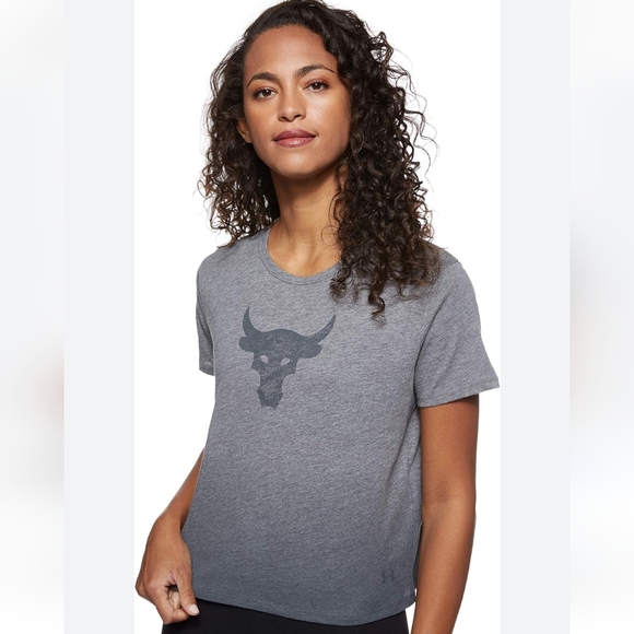Under armour Tshirt - Picture 1 of 7